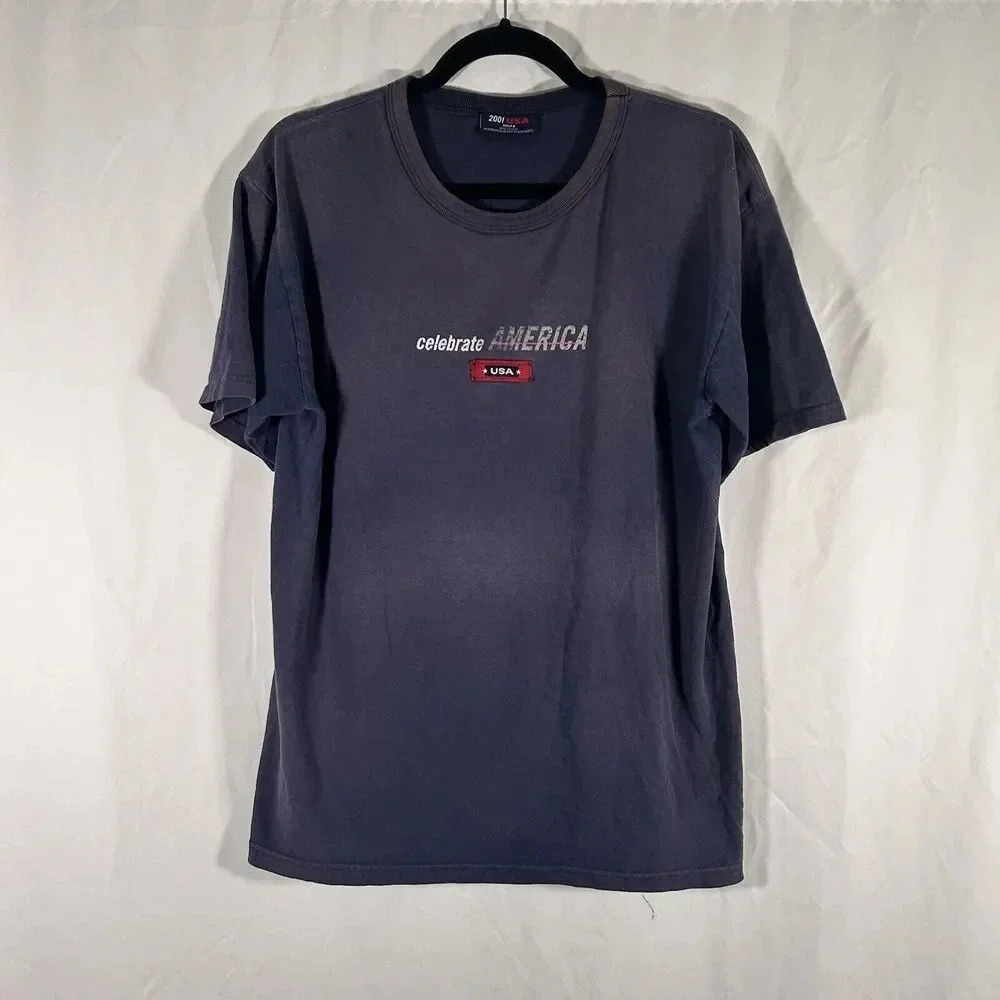 Vintage USA Shirt Men's Medium Blue Short Sleeve Crew Neck 100% Cotton
